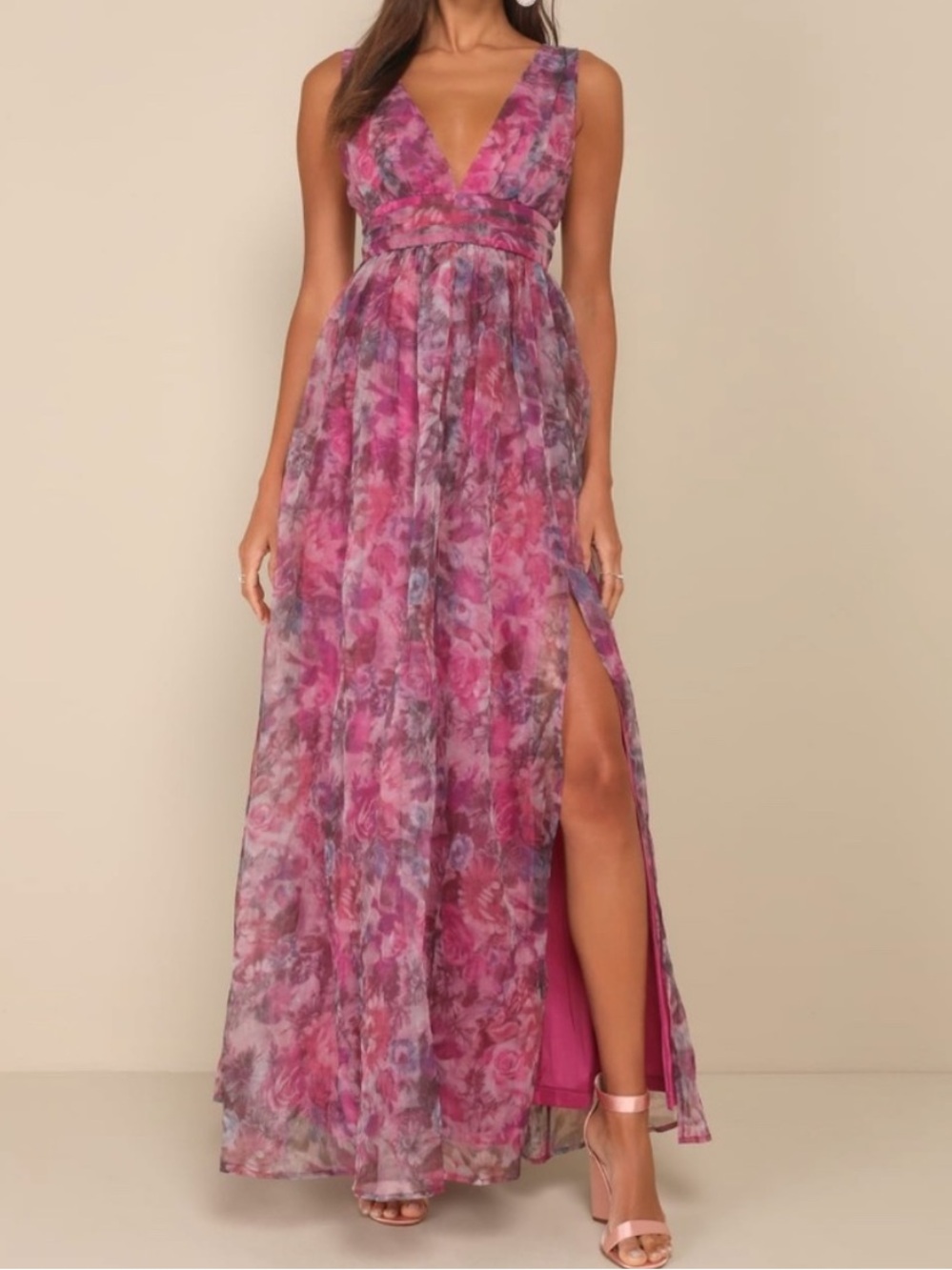 Lulu’s Garden Romance Magenta Floral Print Organza Maxi Dress
Lulus Size M